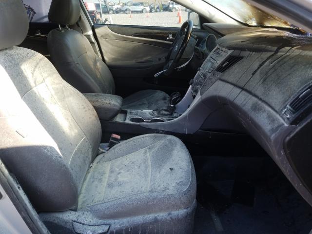 Photo 4 VIN: 5NPEC4AB0DH514976 - HYUNDAI SONATA SE 