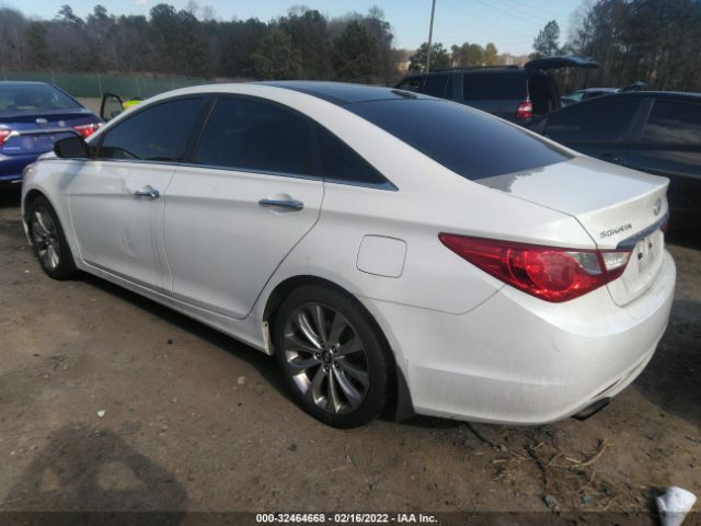 Photo 2 VIN: 5NPEC4AB0DH573655 - HYUNDAI SONATA 