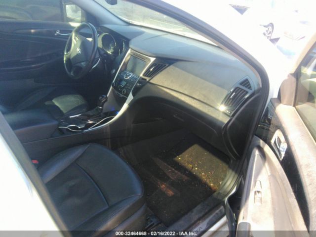 Photo 4 VIN: 5NPEC4AB0DH573655 - HYUNDAI SONATA 