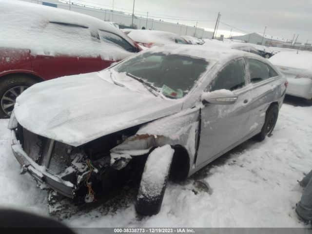 Photo 1 VIN: 5NPEC4AB0DH590617 - HYUNDAI SONATA 