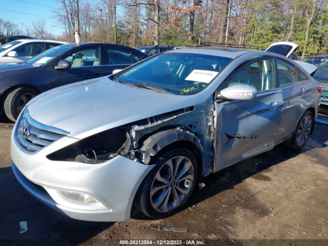 Photo 5 VIN: 5NPEC4AB0DH741844 - HYUNDAI SONATA 