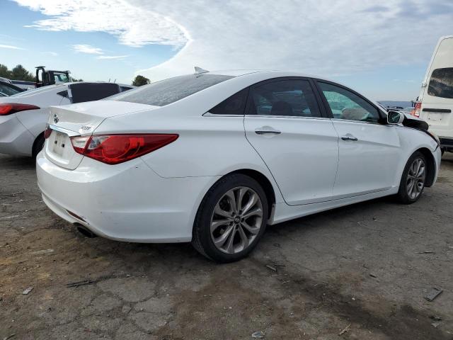 Photo 2 VIN: 5NPEC4AB0DH804280 - HYUNDAI SONATA 