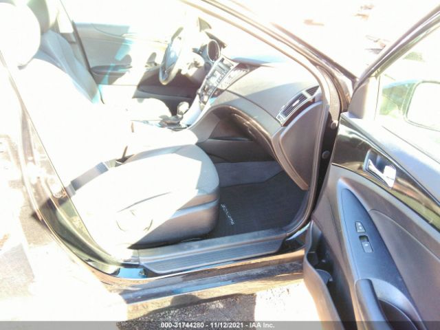 Photo 4 VIN: 5NPEC4AB0EH947571 - HYUNDAI SONATA 