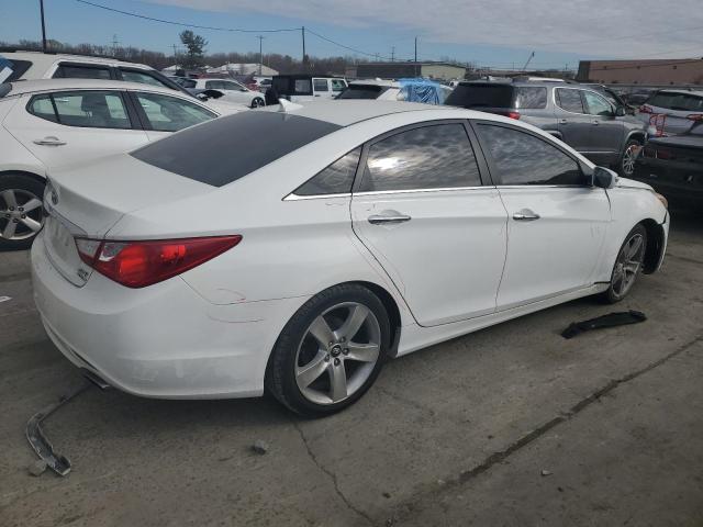 Photo 2 VIN: 5NPEC4AB1BH197478 - HYUNDAI SONATA SE 