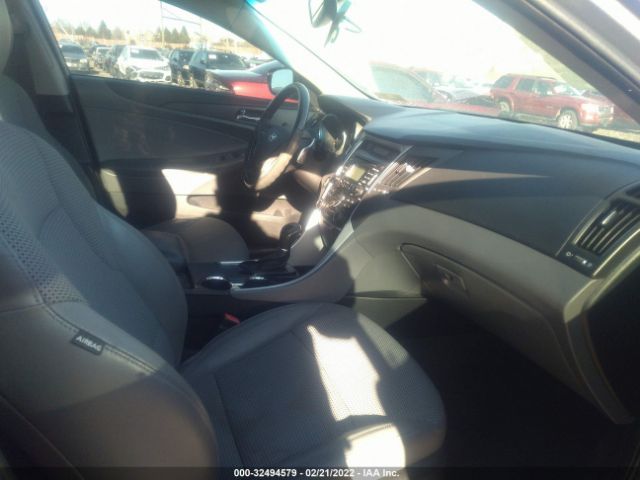 Photo 4 VIN: 5NPEC4AB1BH317392 - HYUNDAI SONATA 