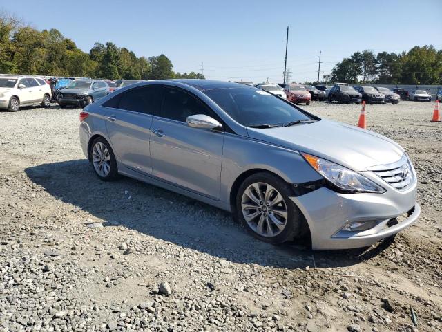 Photo 3 VIN: 5NPEC4AB1CH326823 - HYUNDAI SONATA SE 