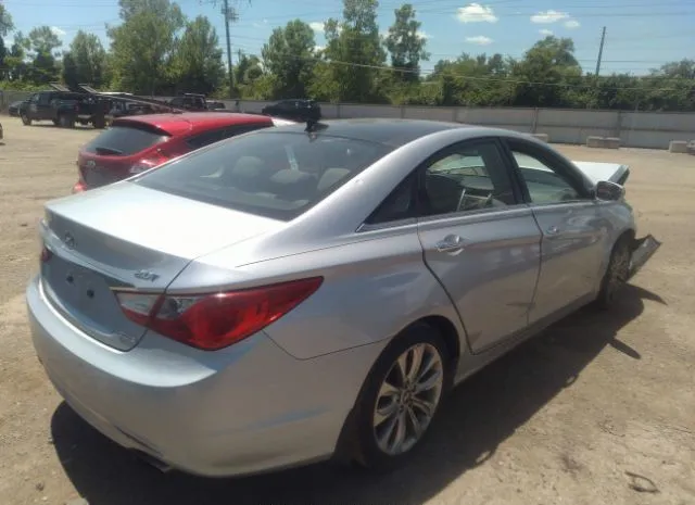 Photo 3 VIN: 5NPEC4AB1CH348806 - HYUNDAI SONATA 