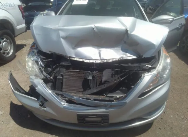 Photo 5 VIN: 5NPEC4AB1CH348806 - HYUNDAI SONATA 