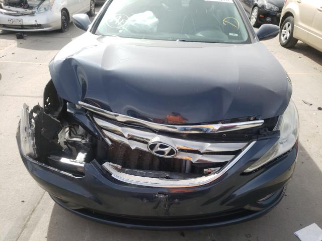 Photo 6 VIN: 5NPEC4AB1CH367078 - HYUNDAI SONATA SE 