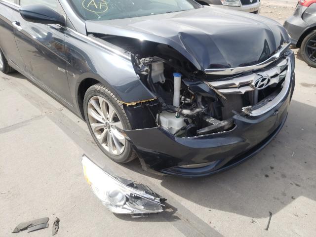 Photo 8 VIN: 5NPEC4AB1CH367078 - HYUNDAI SONATA SE 