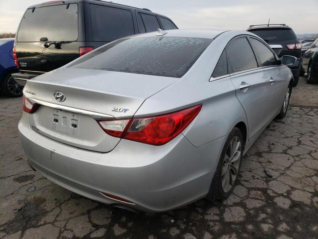 Photo 3 VIN: 5NPEC4AB1CH388058 - HYUNDAI SONATA 