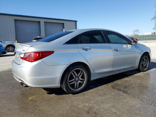 Photo 2 VIN: 5NPEC4AB1CH424606 - HYUNDAI SONATA 