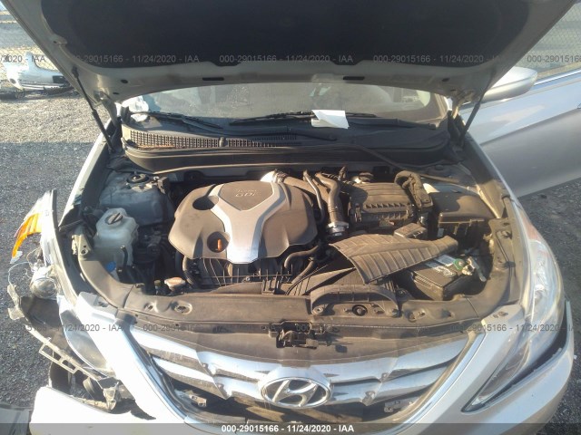 Photo 9 VIN: 5NPEC4AB1CH424637 - HYUNDAI SONATA 