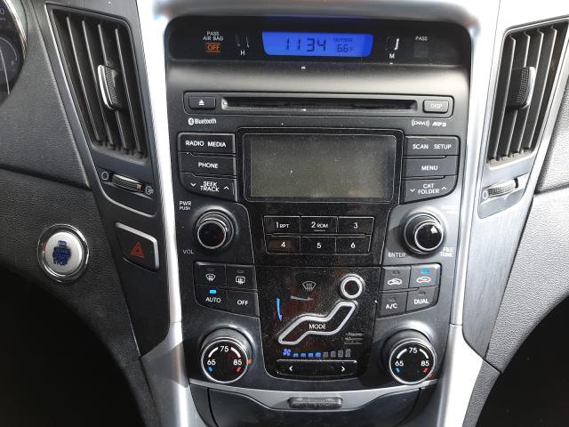 Photo 8 VIN: 5NPEC4AB1CH444385 - HYUNDAI SONATA SE 