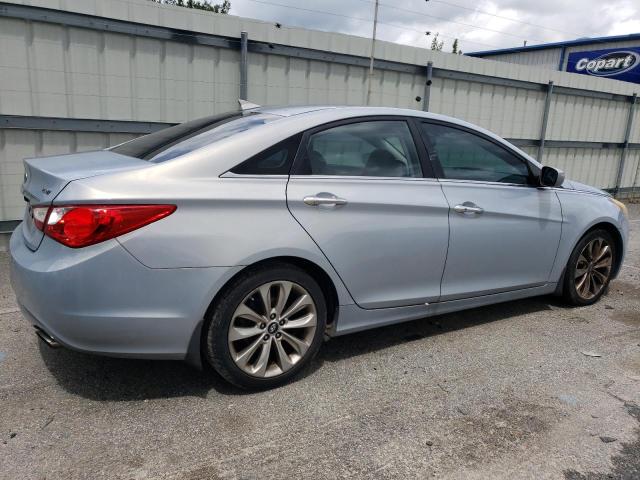 Photo 2 VIN: 5NPEC4AB1CH455290 - HYUNDAI SONATA 