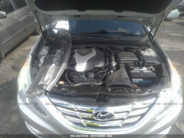 Photo 9 VIN: 5NPEC4AB1DH525596 - HYUNDAI SONATA 