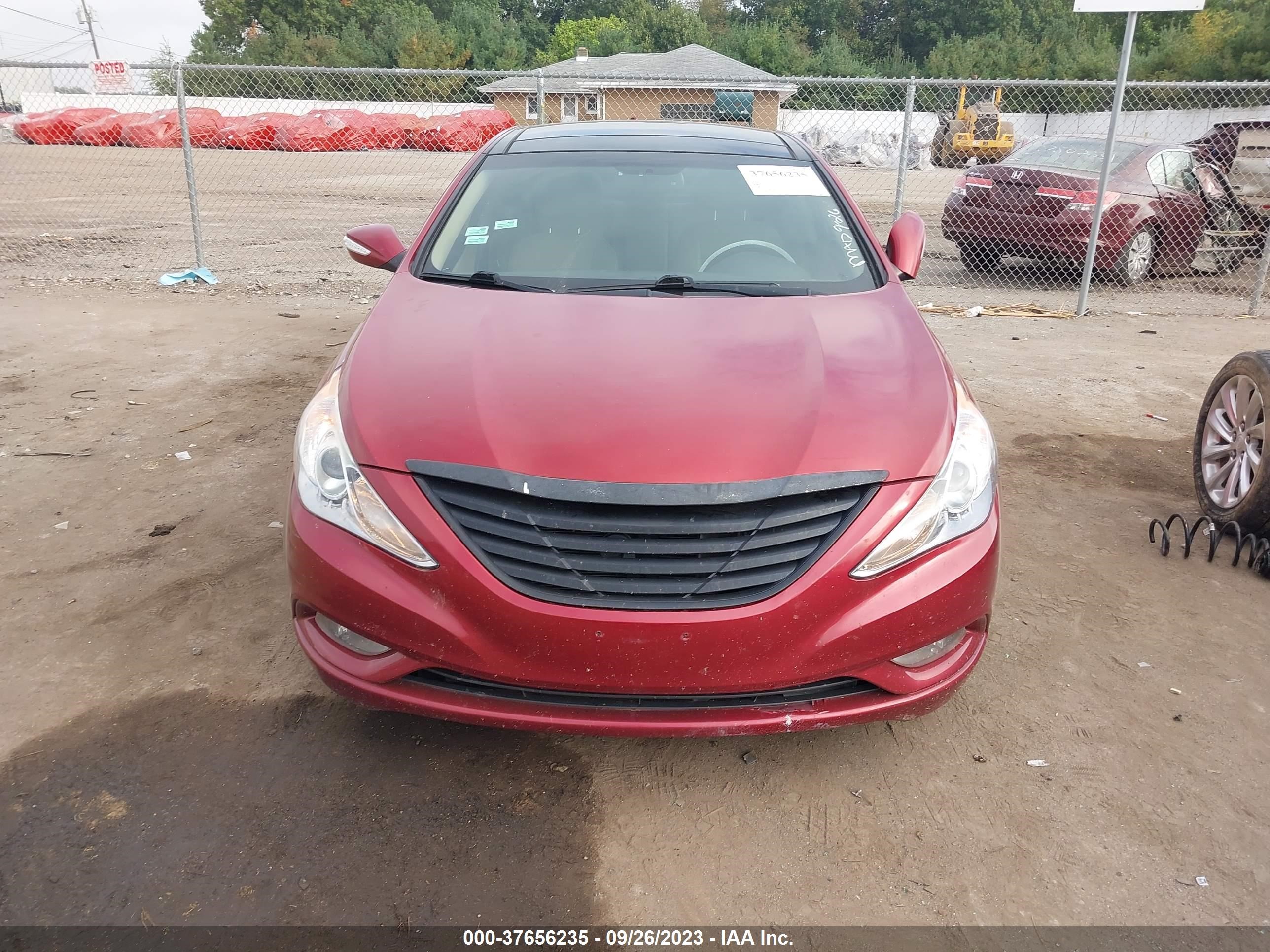 Photo 11 VIN: 5NPEC4AB1DH577309 - HYUNDAI SONATA 