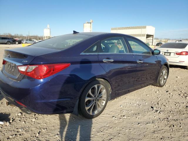 Photo 2 VIN: 5NPEC4AB1DH738628 - HYUNDAI SONATA SE 