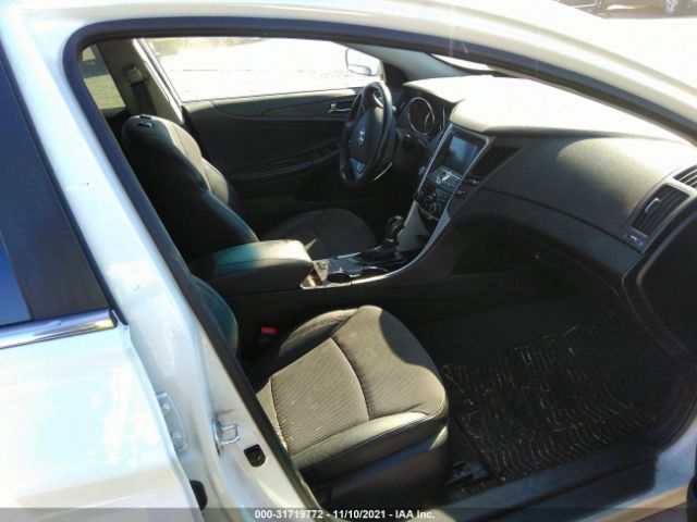 Photo 4 VIN: 5NPEC4AB1DH754974 - HYUNDAI SONATA 