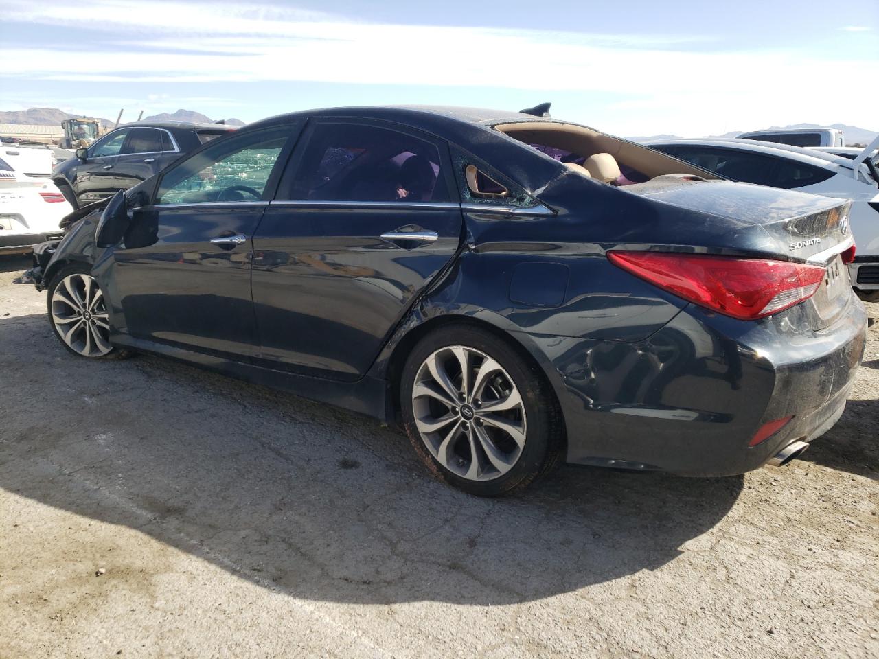 Photo 1 VIN: 5NPEC4AB1EH824555 - HYUNDAI SONATA 