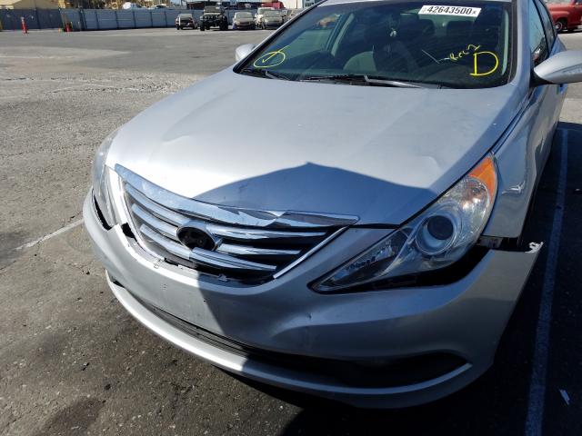 Photo 8 VIN: 5NPEC4AB1EH826497 - HYUNDAI SONATA SE 