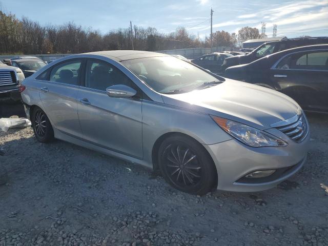 Photo 3 VIN: 5NPEC4AB1EH900145 - HYUNDAI SONATA 