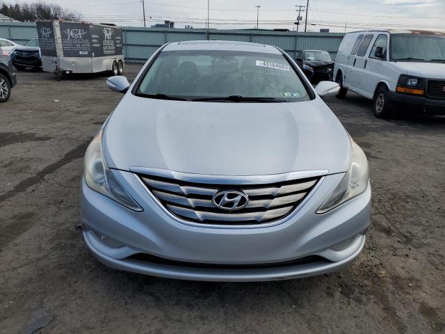 Photo 4 VIN: 5NPEC4AB2BH211016 - HYUNDAI SONATA SE 