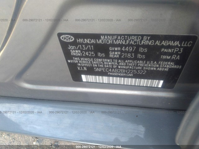 Photo 8 VIN: 5NPEC4AB2BH225322 - HYUNDAI SONATA 