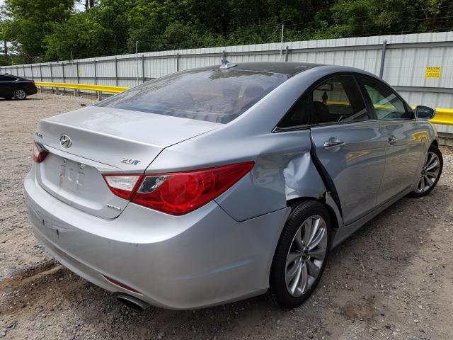 Photo 3 VIN: 5NPEC4AB2BH240256 - HYUNDAI SONATA SE 