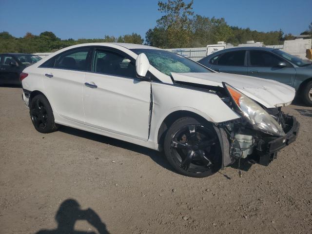 Photo 3 VIN: 5NPEC4AB2BH251287 - HYUNDAI SONATA SE 