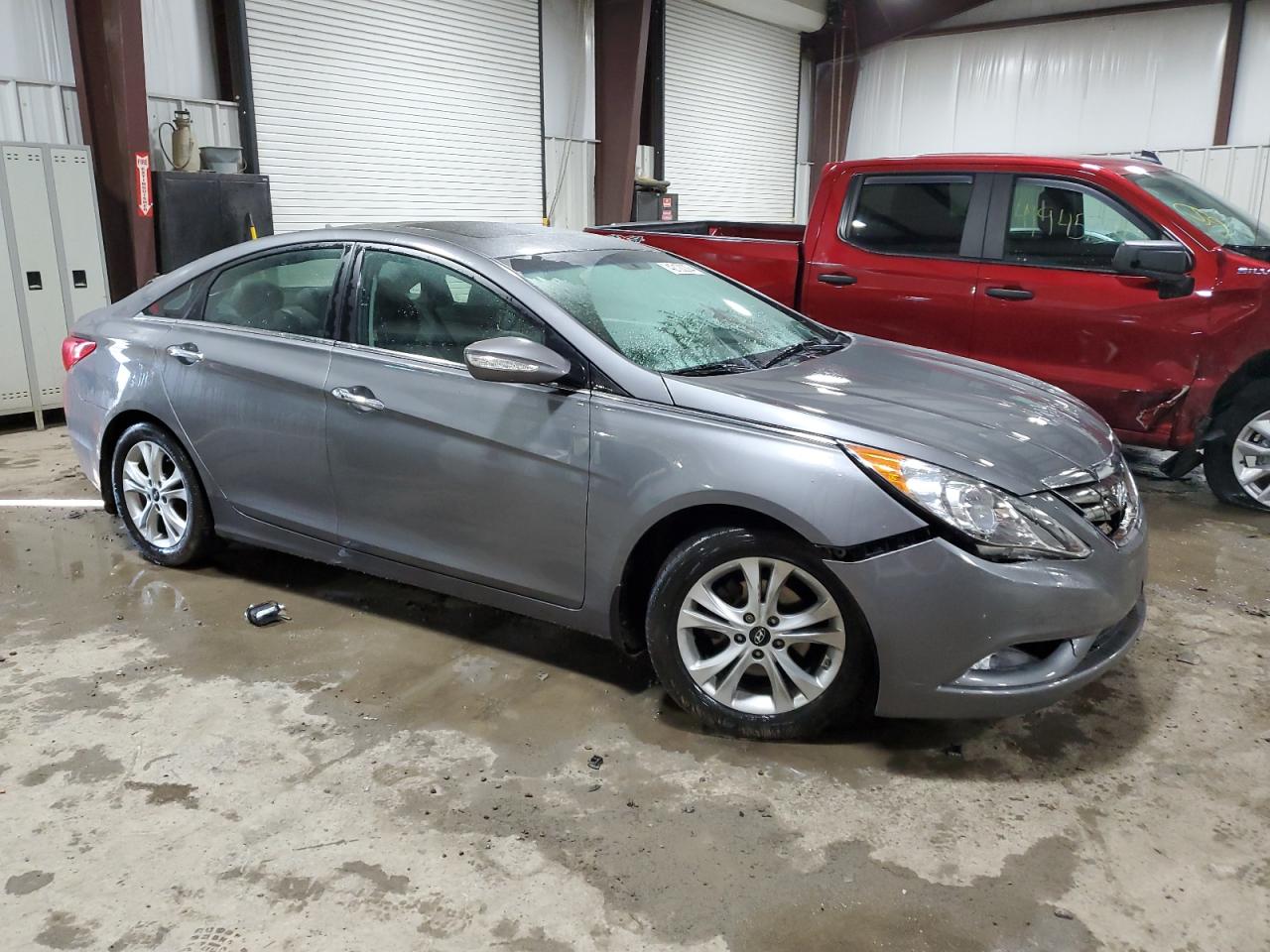 Photo 3 VIN: 5NPEC4AB2BH304957 - HYUNDAI SONATA 