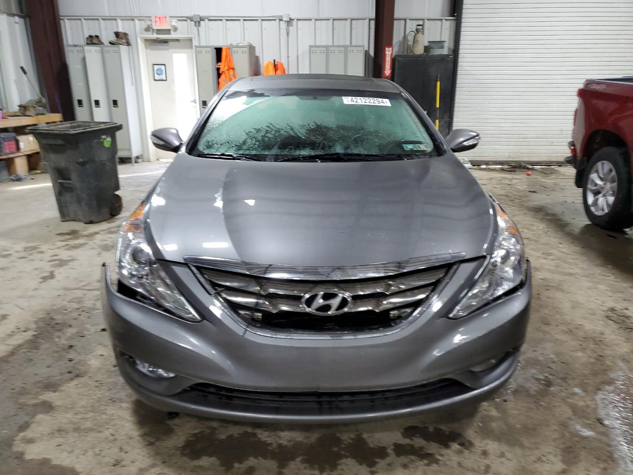 Photo 4 VIN: 5NPEC4AB2BH304957 - HYUNDAI SONATA 