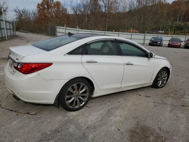 Photo 2 VIN: 5NPEC4AB2CH322361 - HYUNDAI SONATA SE 