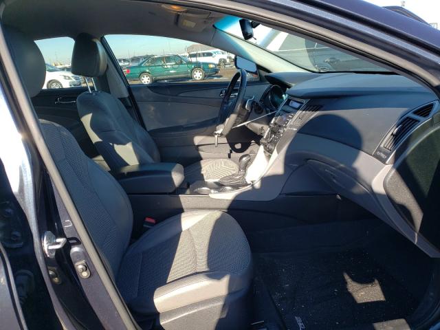 Photo 4 VIN: 5NPEC4AB2CH326779 - HYUNDAI SONATA SE 