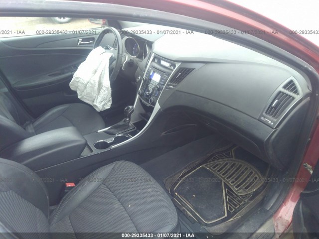 Photo 4 VIN: 5NPEC4AB2CH365758 - HYUNDAI SONATA 