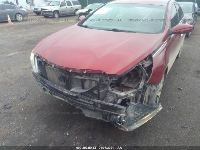 Photo 5 VIN: 5NPEC4AB2CH365758 - HYUNDAI SONATA 