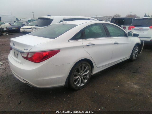 Photo 3 VIN: 5NPEC4AB2CH433685 - HYUNDAI SONATA 