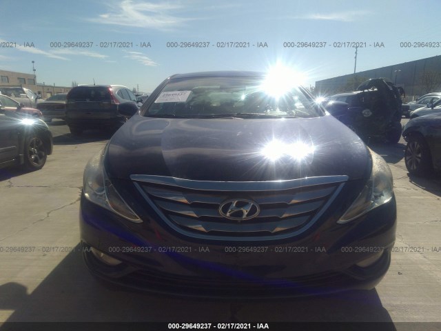 Photo 5 VIN: 5NPEC4AB2CH443892 - HYUNDAI SONATA 