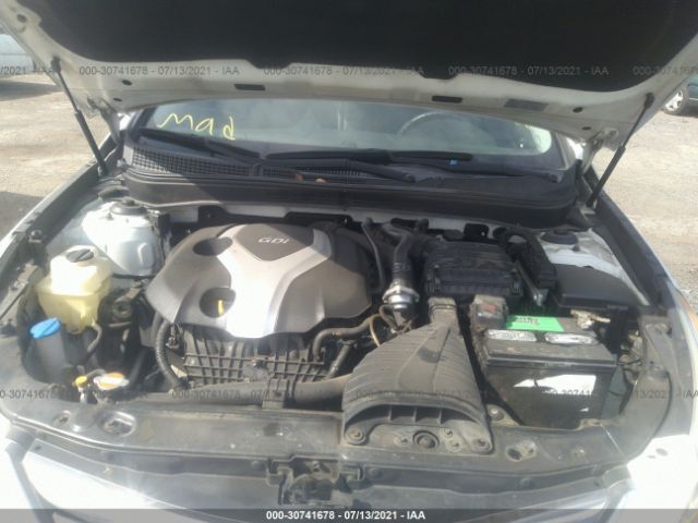 Photo 9 VIN: 5NPEC4AB2CH444217 - HYUNDAI SONATA 