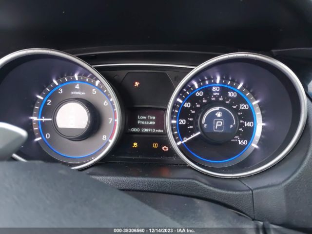 Photo 6 VIN: 5NPEC4AB2CH466718 - HYUNDAI SONATA 