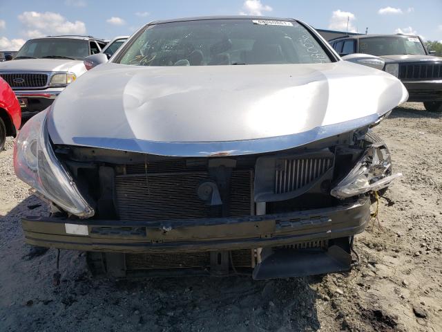 Photo 6 VIN: 5NPEC4AB2CH480036 - HYUNDAI SONATA SE 