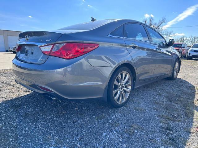 Photo 3 VIN: 5NPEC4AB2DH512355 - HYUNDAI SONATA SE 