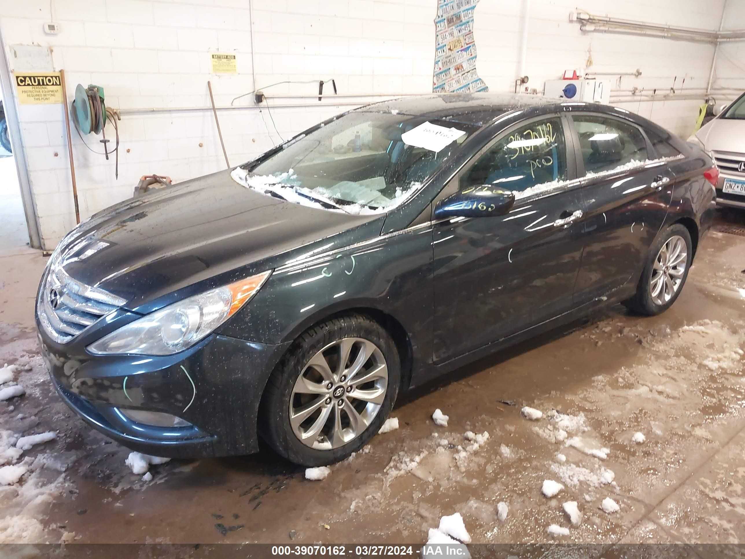 Photo 1 VIN: 5NPEC4AB2DH523940 - HYUNDAI SONATA 