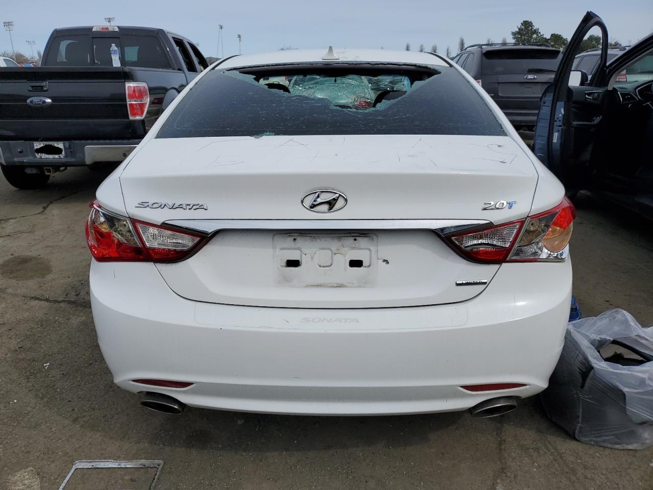 Photo 5 VIN: 5NPEC4AB2DH552824 - HYUNDAI SONATA 