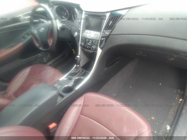 Photo 4 VIN: 5NPEC4AB2DH590697 - HYUNDAI SONATA 