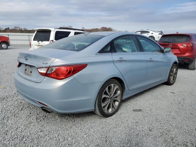 Photo 2 VIN: 5NPEC4AB2DH697782 - HYUNDAI SONATA 