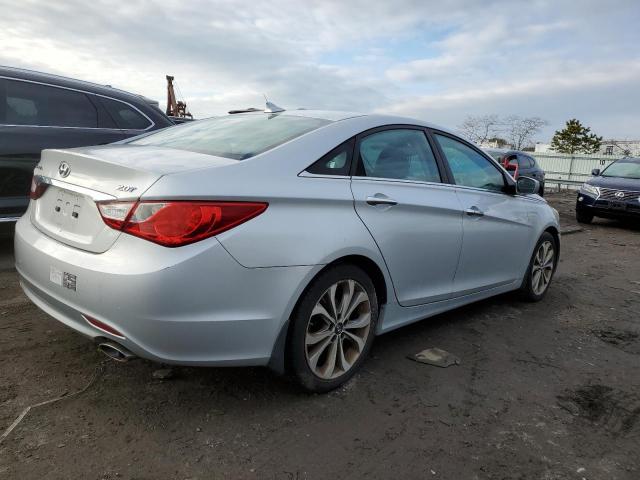 Photo 2 VIN: 5NPEC4AB2DH764087 - HYUNDAI SONATA SE 