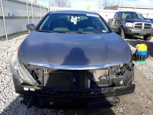 Photo 4 VIN: 5NPEC4AB2DH805477 - HYUNDAI SONATA SE 