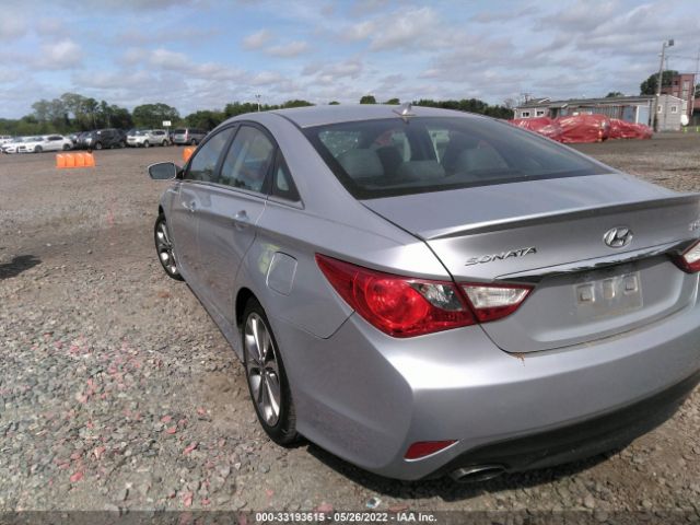 Photo 2 VIN: 5NPEC4AB2EH899085 - HYUNDAI SONATA 