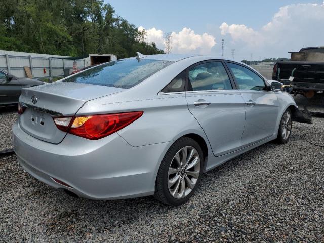 Photo 2 VIN: 5NPEC4AB3BH201272 - HYUNDAI SONATA 